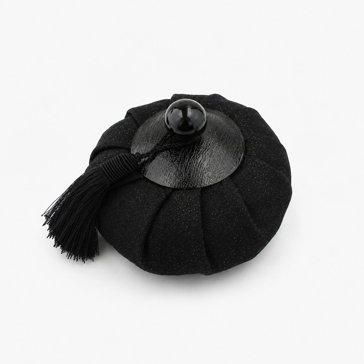 All Black Scented Purse – Santal Mysore