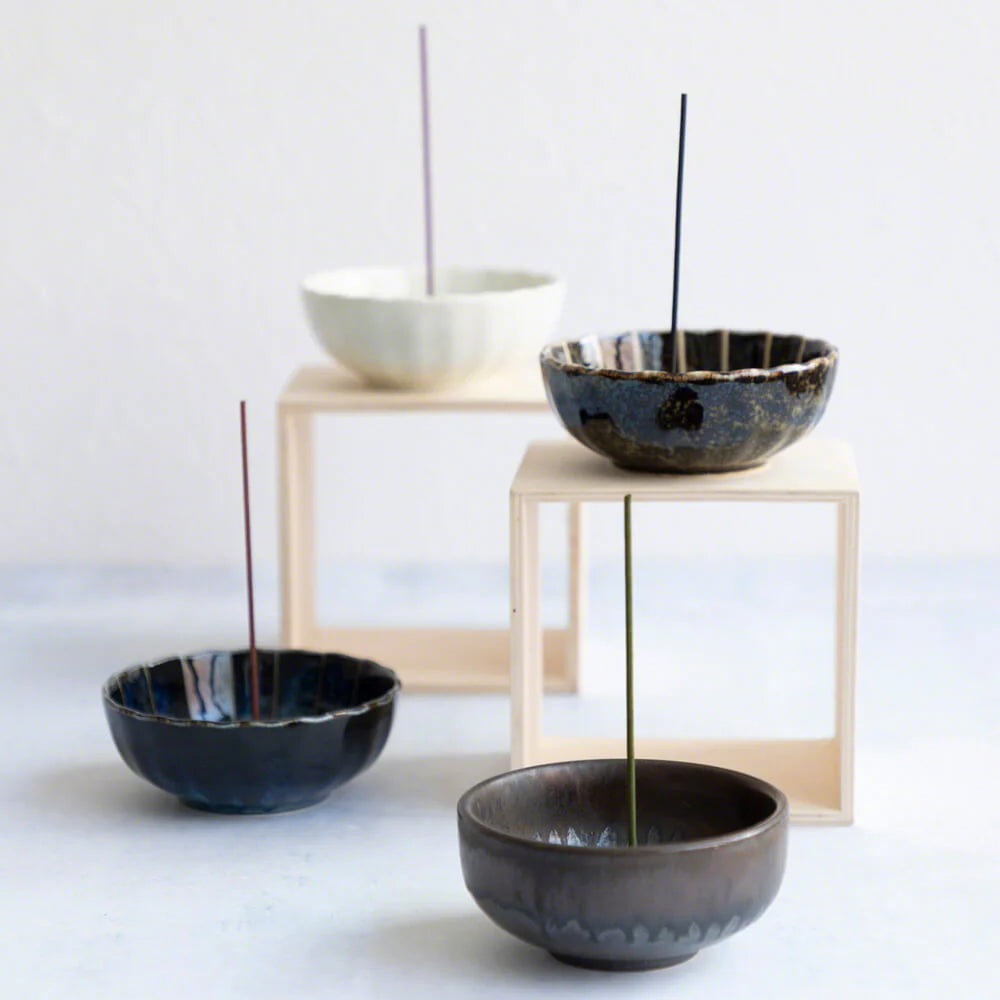 Asayu Zen Black and Gold Incense Holder